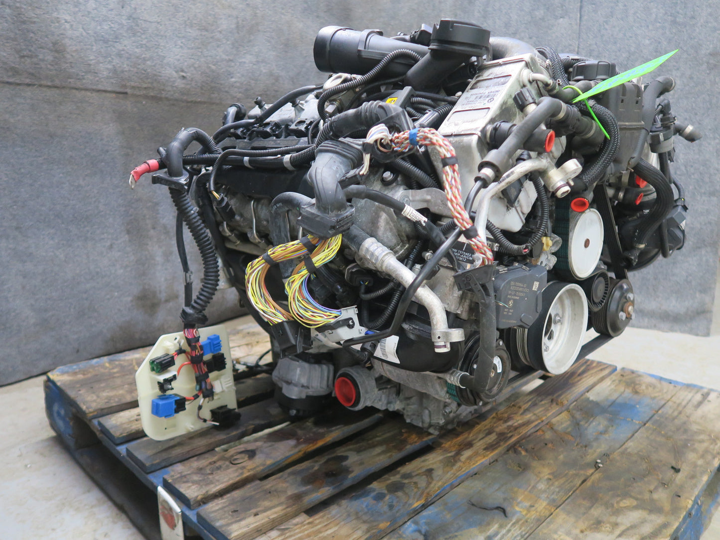 2013 BMW F10 550iX 4.4L AWD N63B44A A/T Complete Engine Motor w Turbo 87k Miles