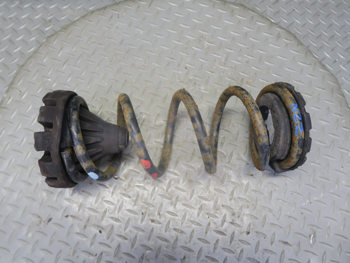 04-09 Nissan 350Z Z33 Convertible Set of 2 Rear Left & Right Coil Spring 34K OEM