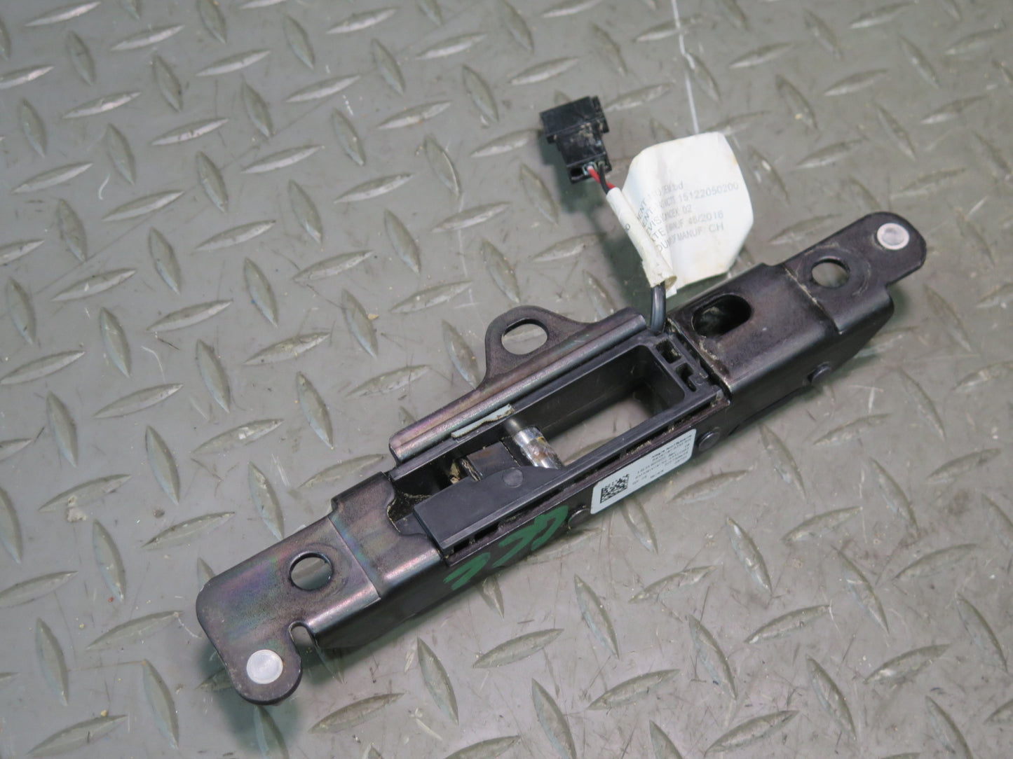 16-24 Chevrolet Camaro SS Convertible TOP Roof Latch Catch Magna Antenna Set OEM