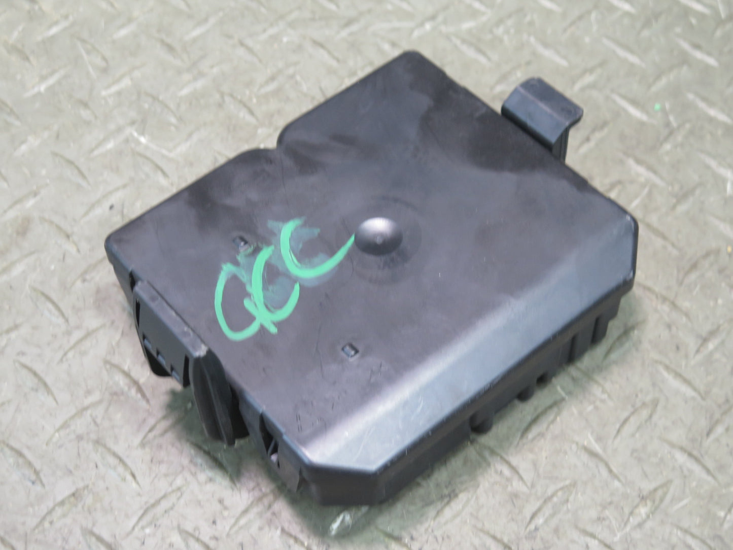 16-24 Chevrolet Camaro SS Convertible Folding TOP Control Module 84169086 OEM