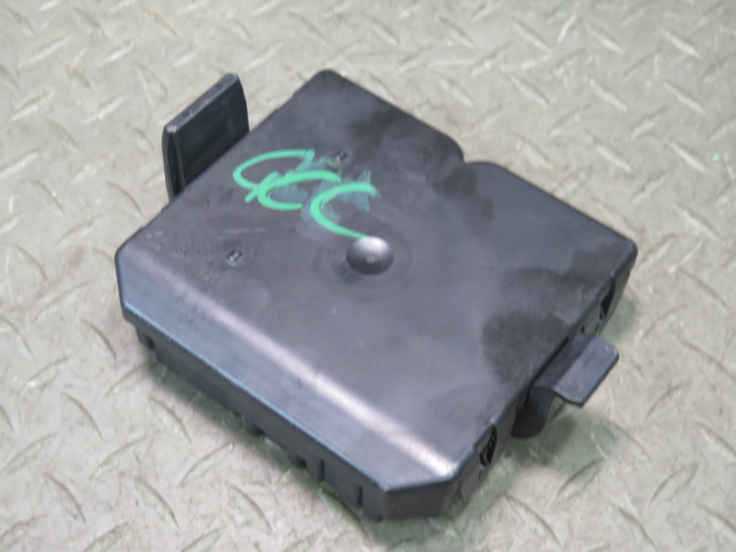 16-24 Chevrolet Camaro SS Convertible Folding TOP Control Module 84169086 OEM