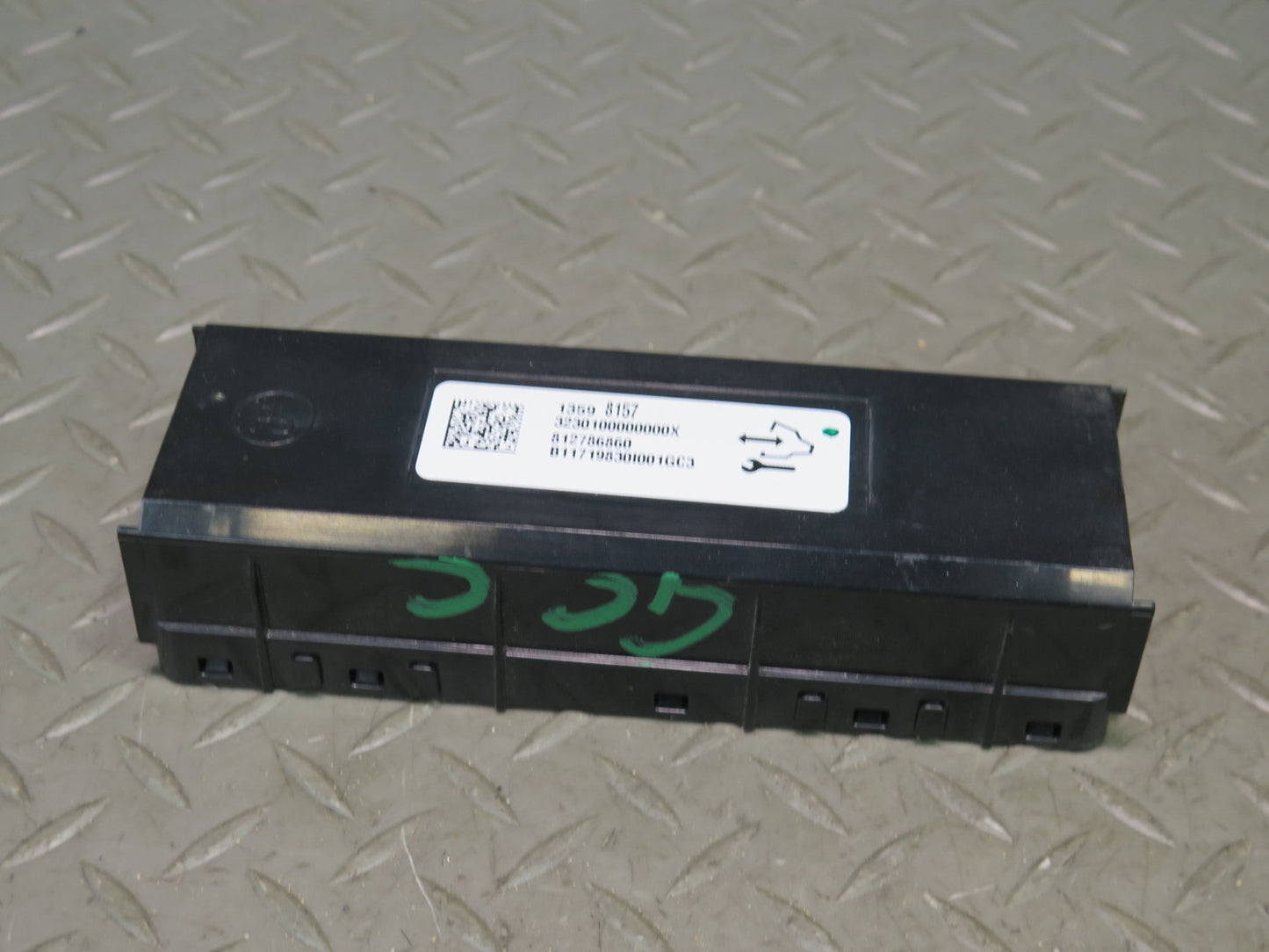 16-18 Chevrolet Camaro SS Hvac A/C Heater Climate Control Module 13598157 OEM