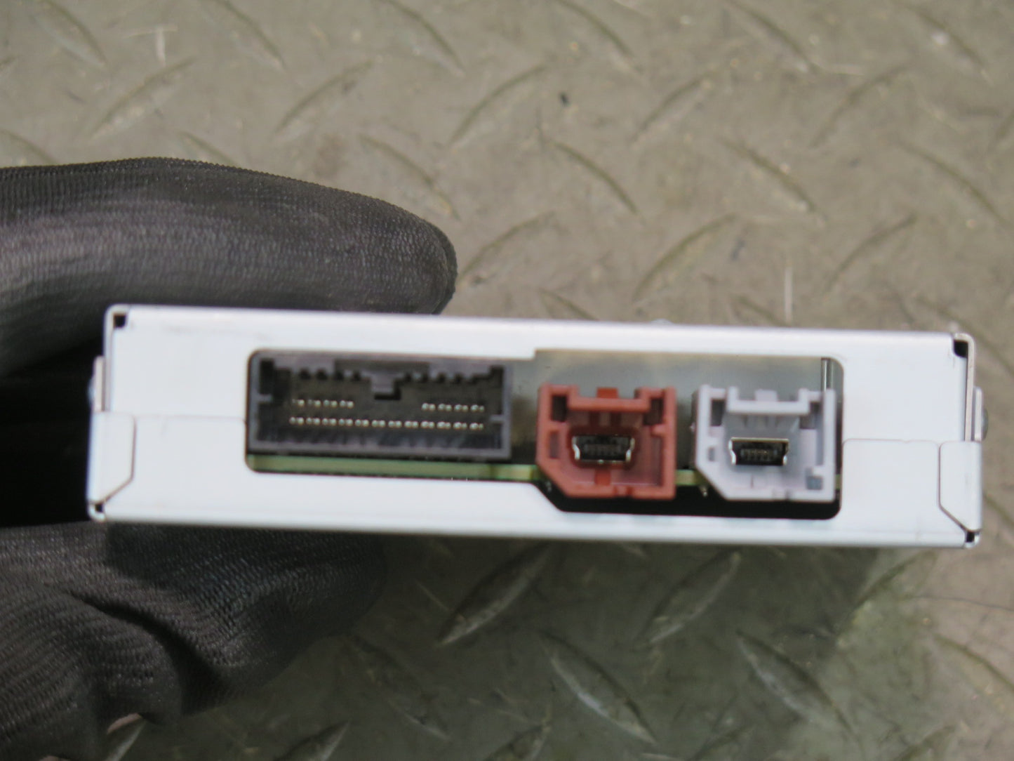 2018 Chevrolet Camaro SS Human Machine Interface Control Module 84216626 OEM