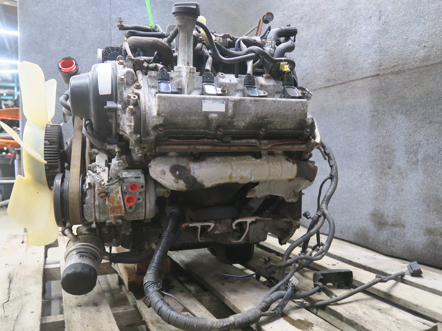 2006-2007 Lexus UZJ120L GX470 2UZFE AWD VIN T 5th Digit Complete Engine Motor