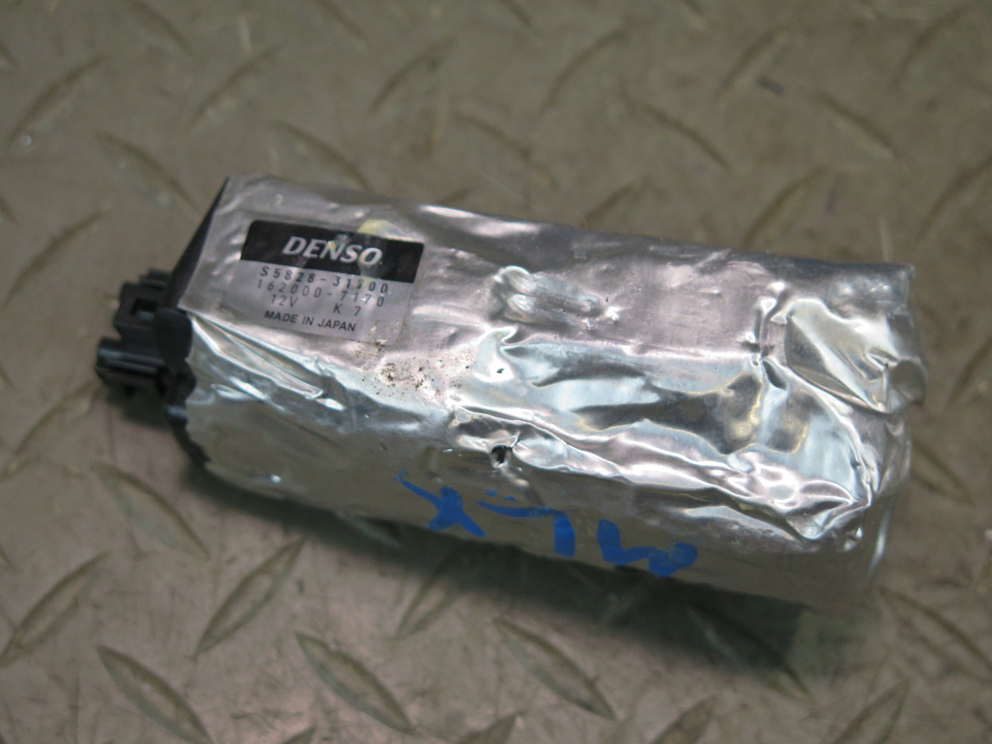 2008-2010 Lexus URJ201L LX570 Front Right Side Seat Control Module w Motors Set