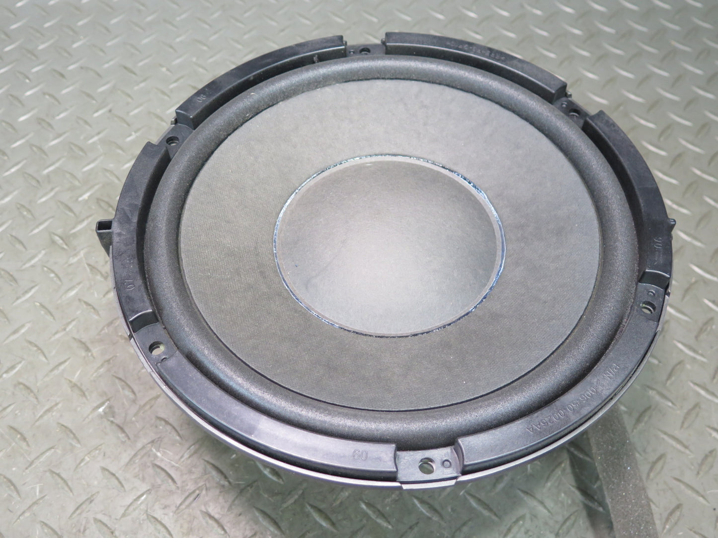 2008-2015 Lexus URJ201L Rear Trunk Subwoofer Audio Speaker Mark Levinson