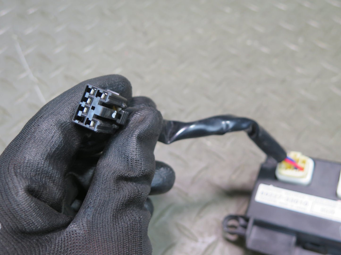 2008-2011 Lexus URJ201L LX570 Multiplex Tilt & Telescopic Control Module