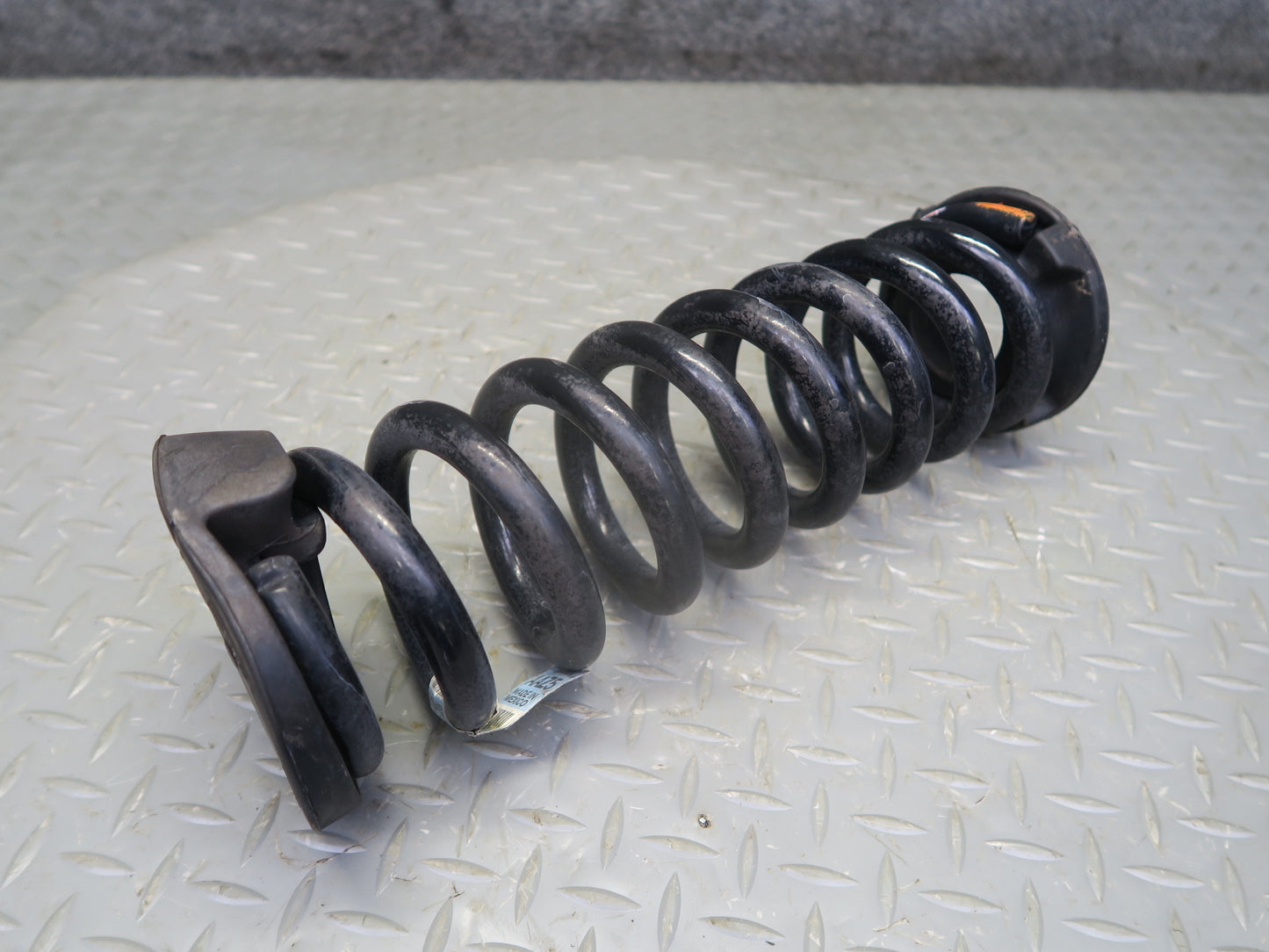 16-24 Chevrolet Camaro SS Convertible Set of 2 Rear Coil Spring 23341852 OEM