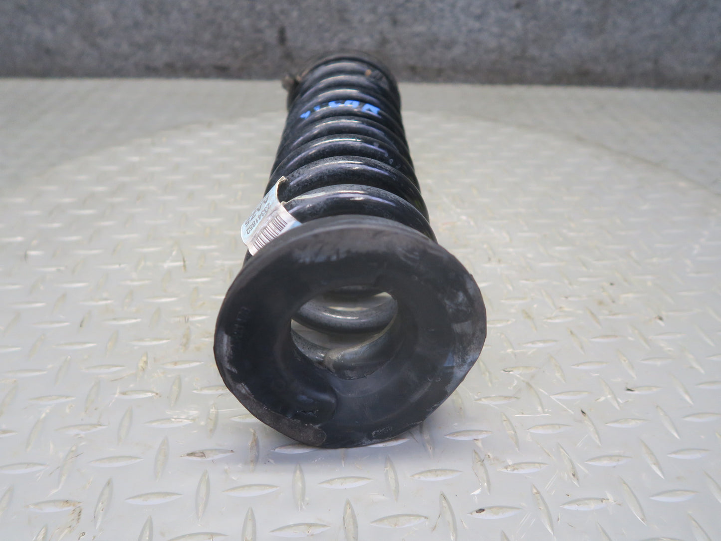 16-24 Chevrolet Camaro SS Convertible Set of 2 Rear Coil Spring 23341852 OEM