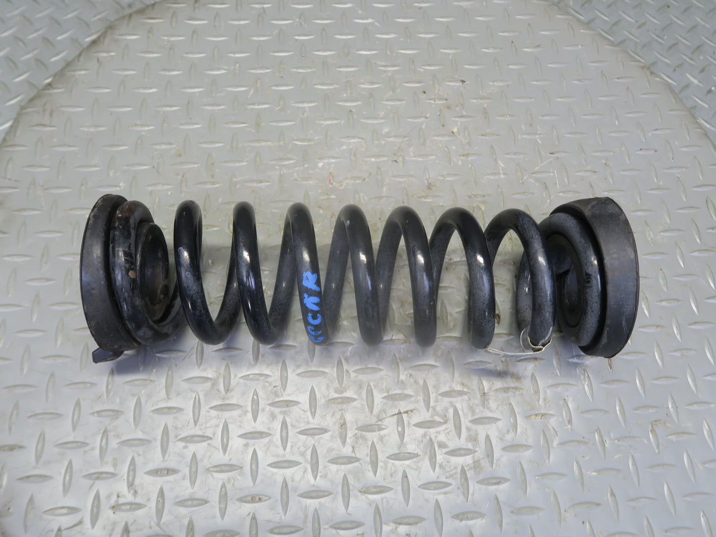 16-24 Chevrolet Camaro SS Convertible Set of 2 Rear Coil Spring 23341852 OEM