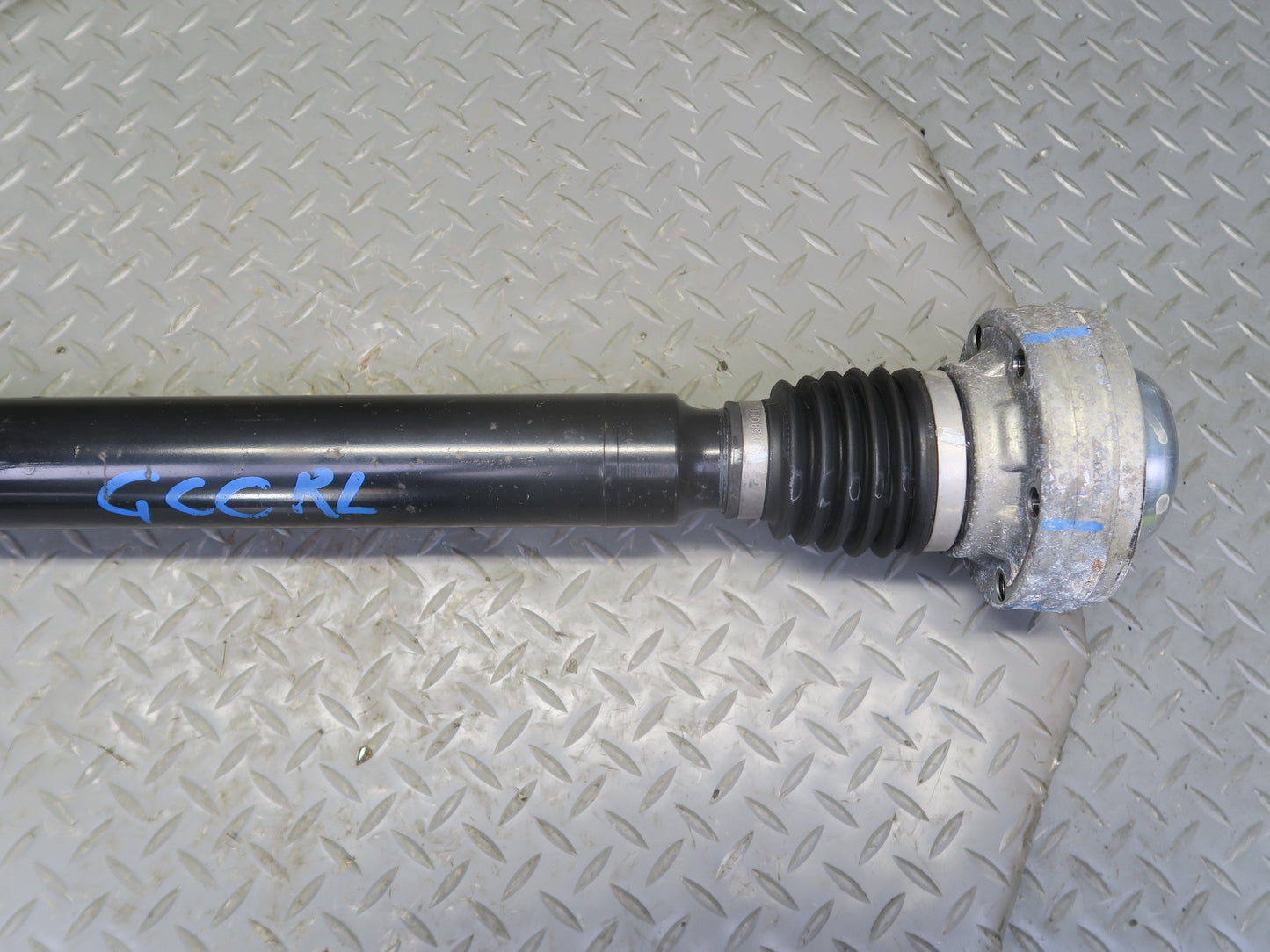 16-24 Chevrolet Camaro SS 6.2L A/T Rear Left Suspension Axle Shaft 84211209 OEM