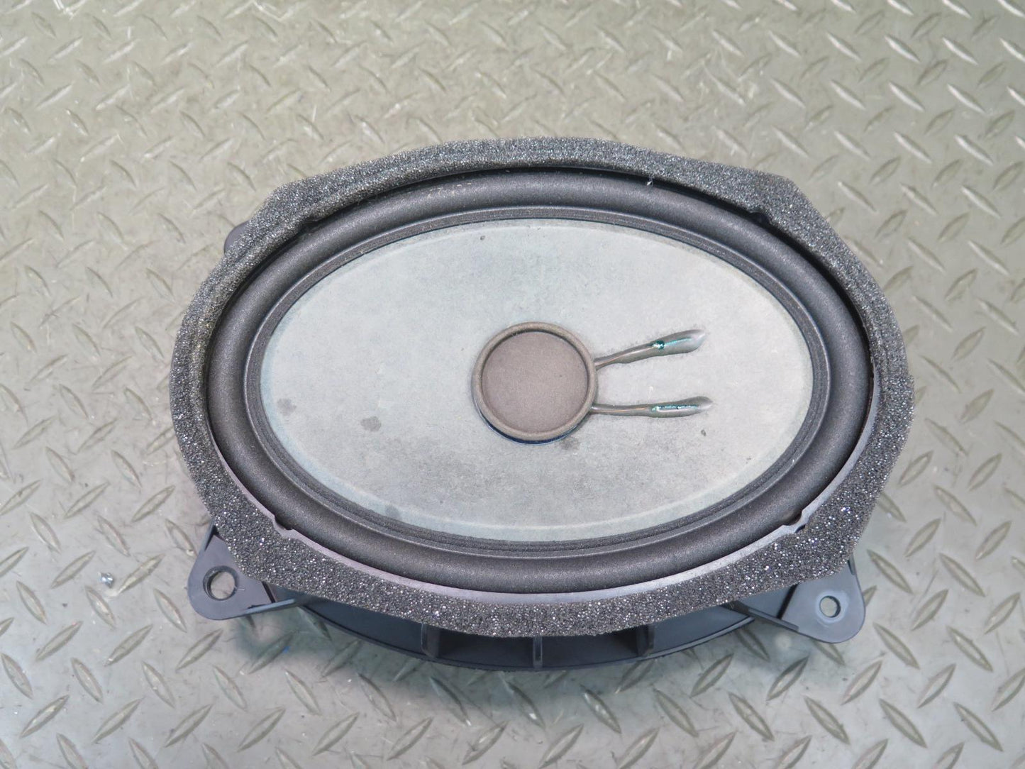 2008-2015 Lexus URJ201L LX570 13pcs Front Rear Audio Speaker Mark Levinson Set