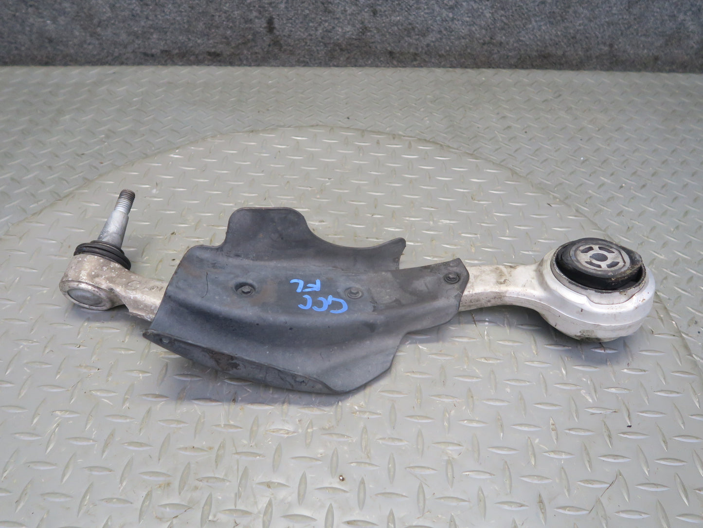 16-24 Chevrolet Camaro SS Set of 2 Front Left Suspension Control Arm OEM