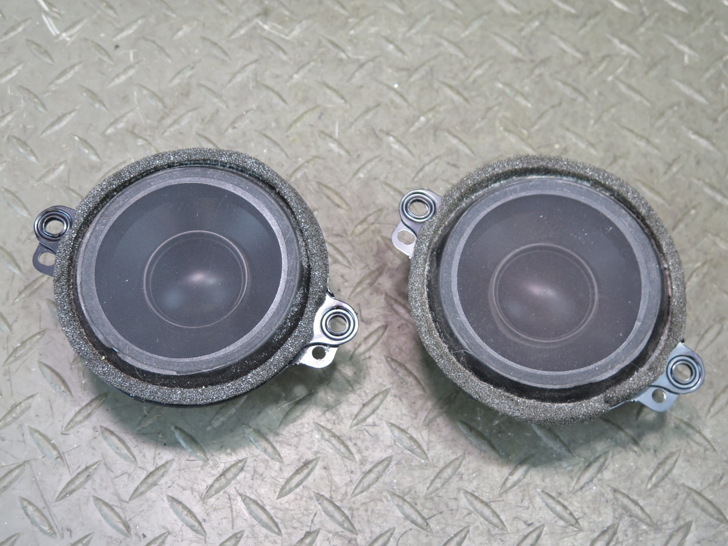 2008-2015 Lexus URJ201L LX570 13pcs Front Rear Audio Speaker Mark Levinson Set