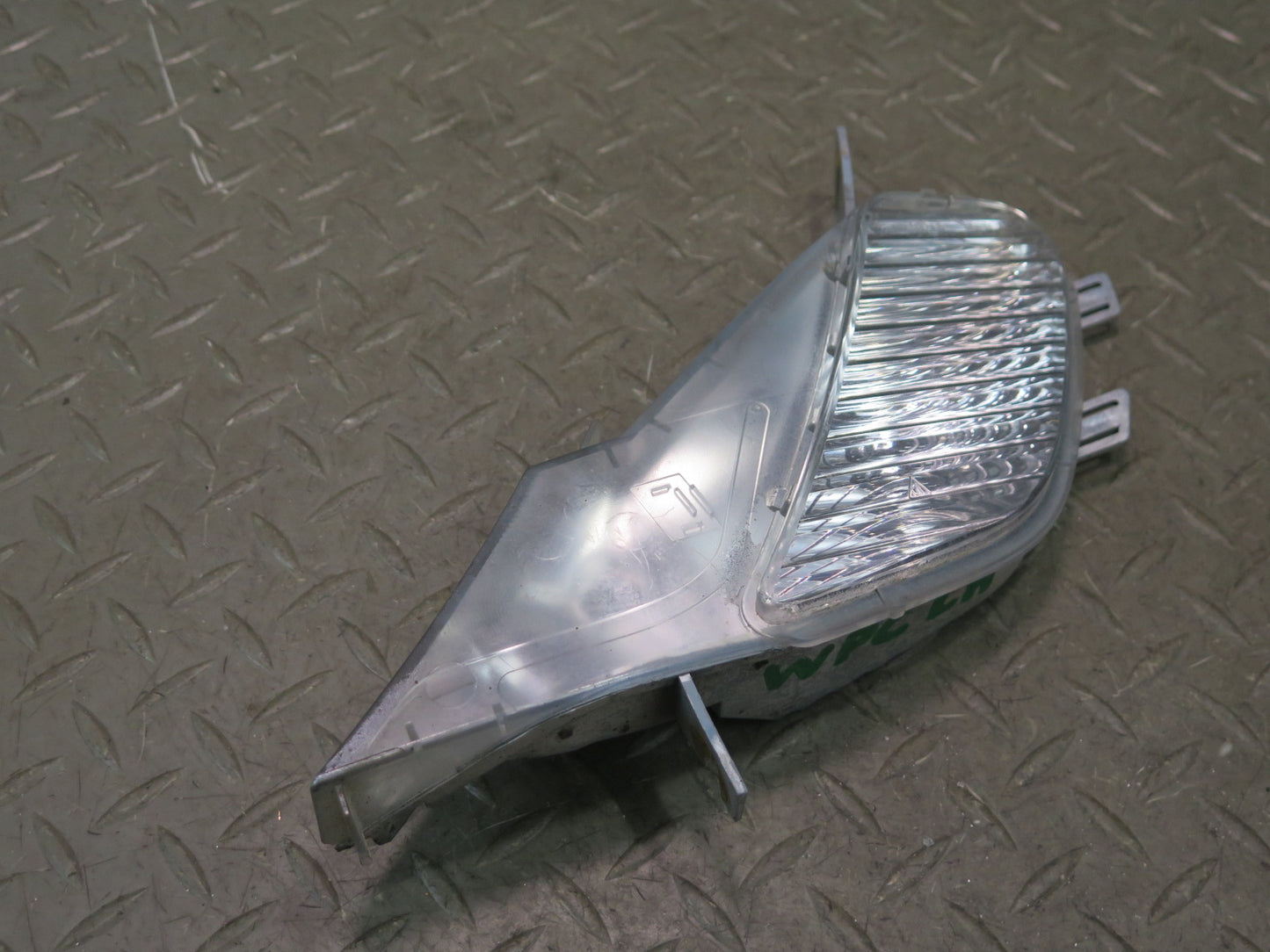 2003-2010 Porsche Cayenne 955 Front Left Side Marker Light Lamp 7L5949101B
