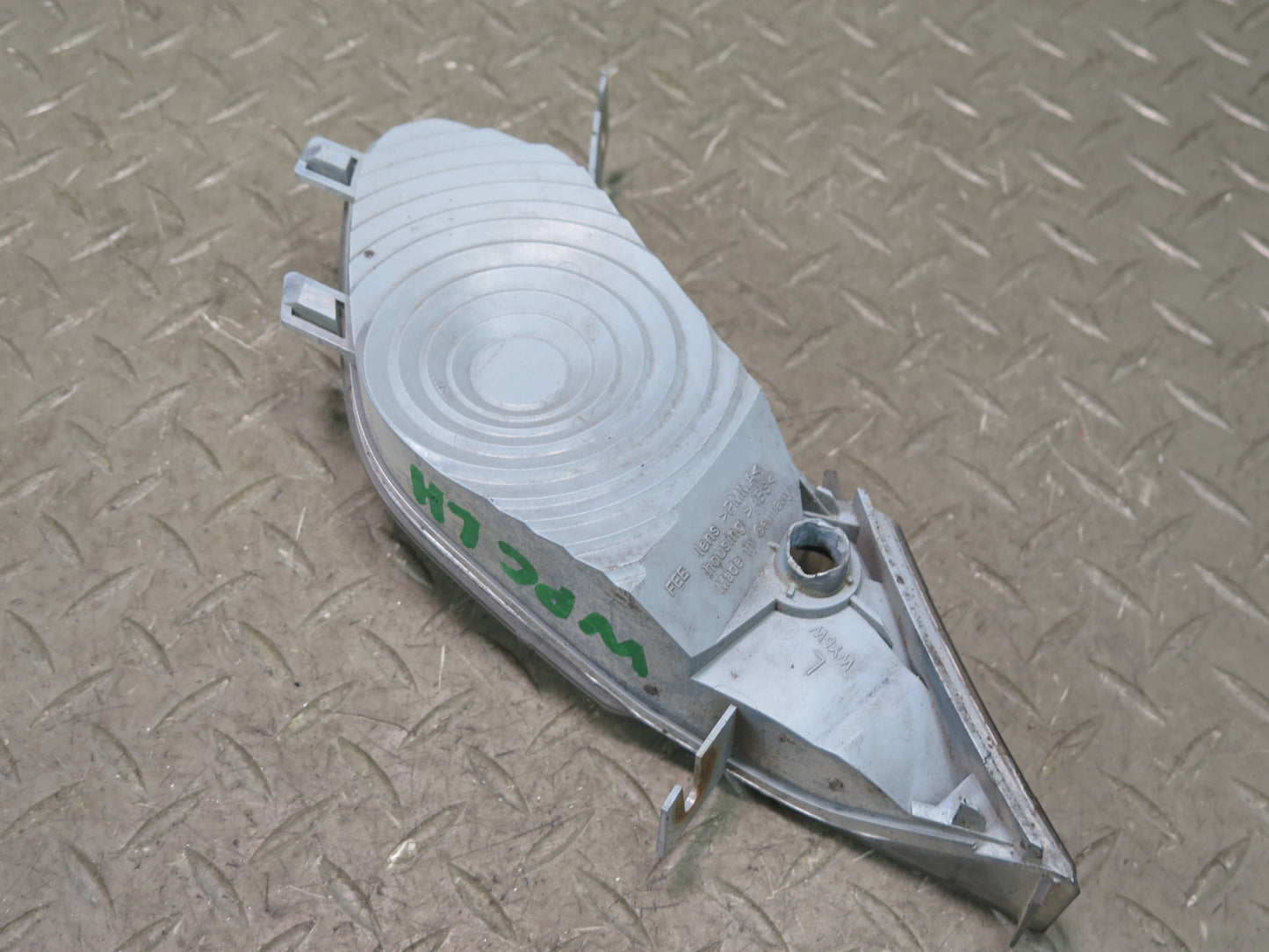 2003-2010 Porsche Cayenne 955 Front Left Side Marker Light Lamp 7L5949101B
