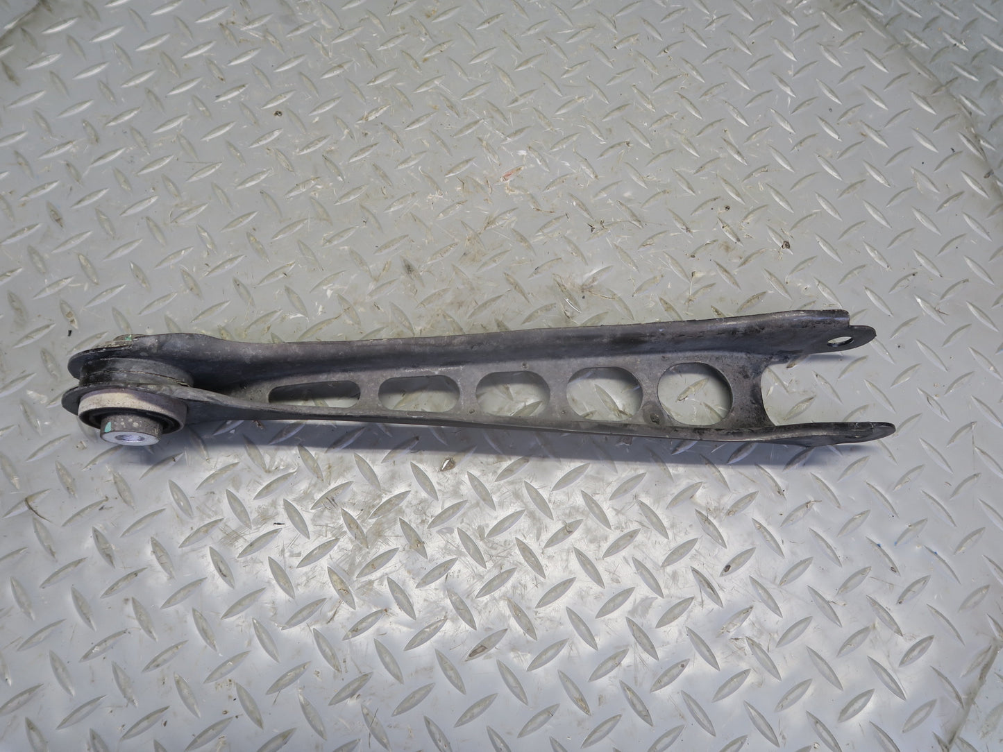16-24 Chevrolet Camaro SS Set of 4 Rear Right Suspension Control Arm OEM