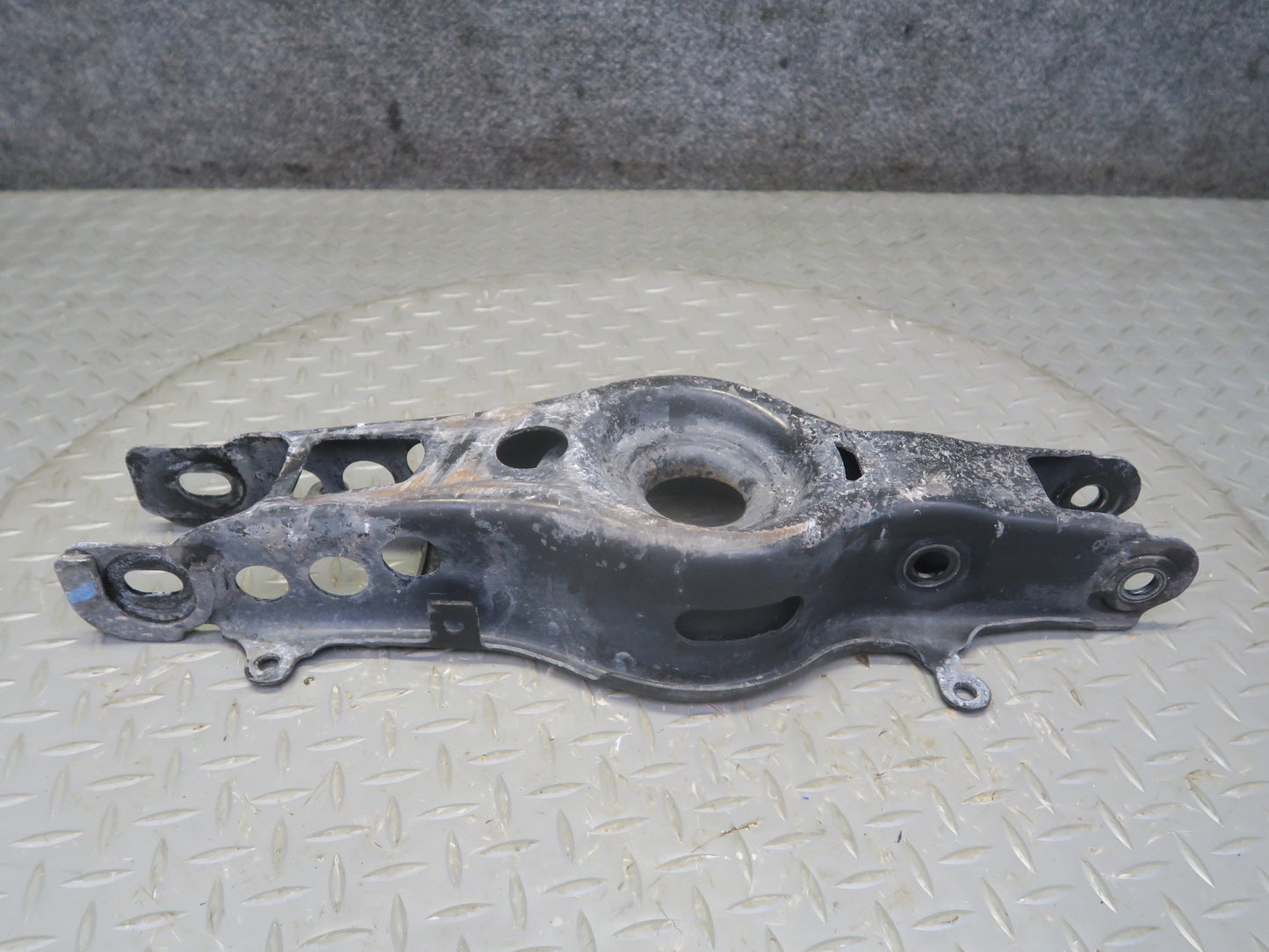 16-24 Chevrolet Camaro SS Set of 4 Rear Left Suspension Control Arm OEM