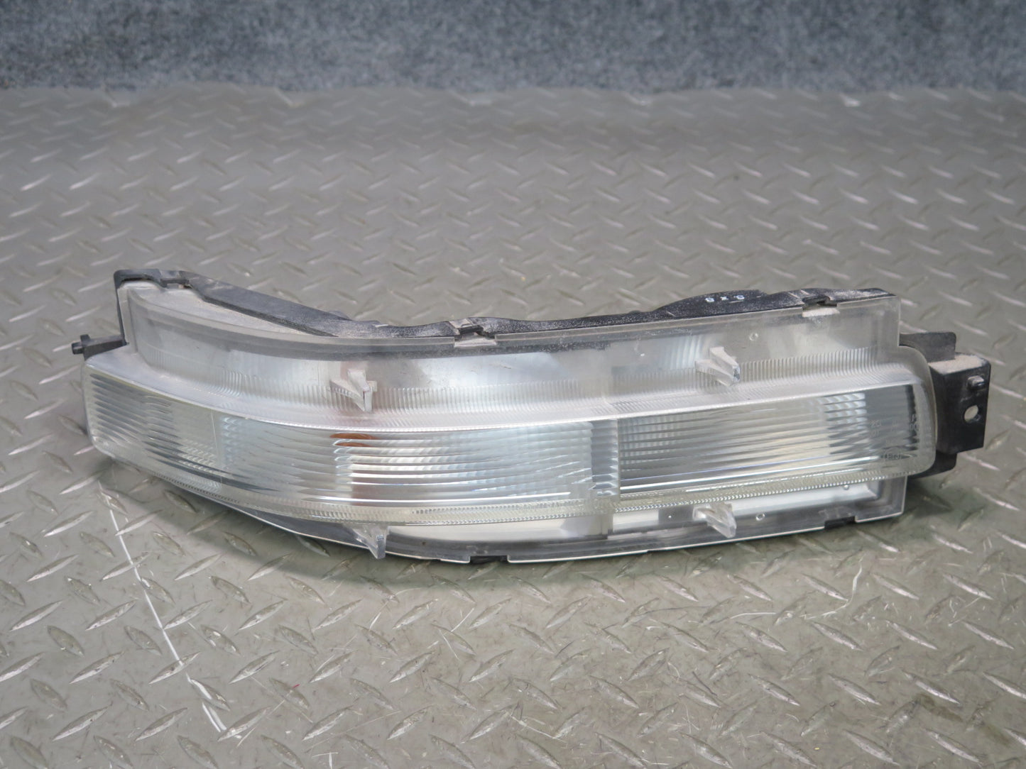 03-05 Nissan Z33 350Z Set of 2 Rear Left & Right Turn Signal Marker Light OEM