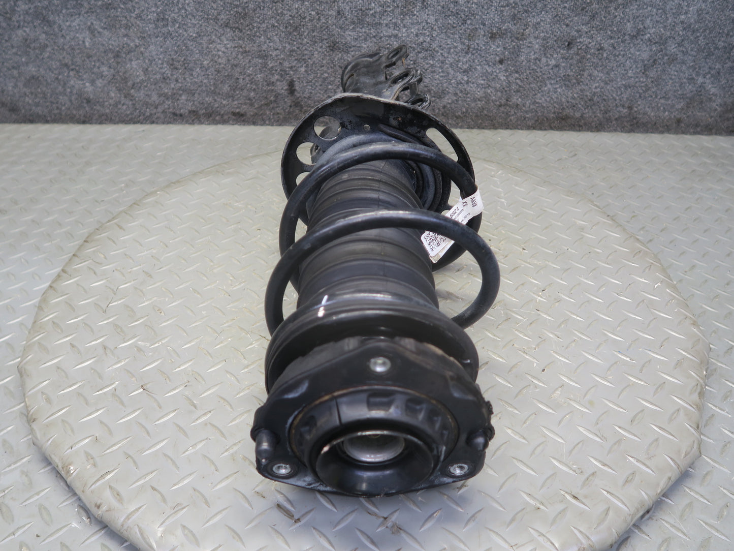 16-24 Chevrolet Camaro SS  Set of 2 Front Left & Right Strut Shock Absorber OEM