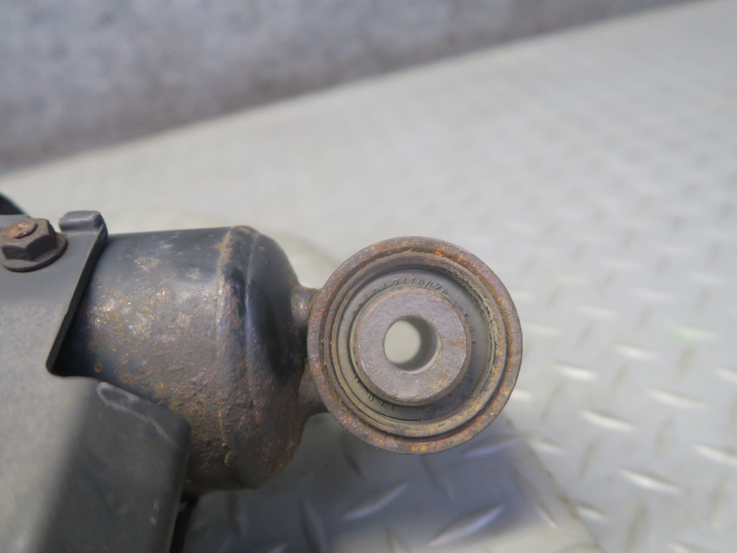 2003-2006 Porsche Cayenne 955 Turbo Rear Left Air Strut Shock Absorber