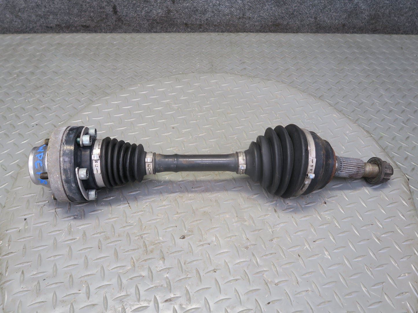 2003-2006 Porsche Cayenne 955 AWD Front Right CV Joint Axle Shaft 7L0407271A
