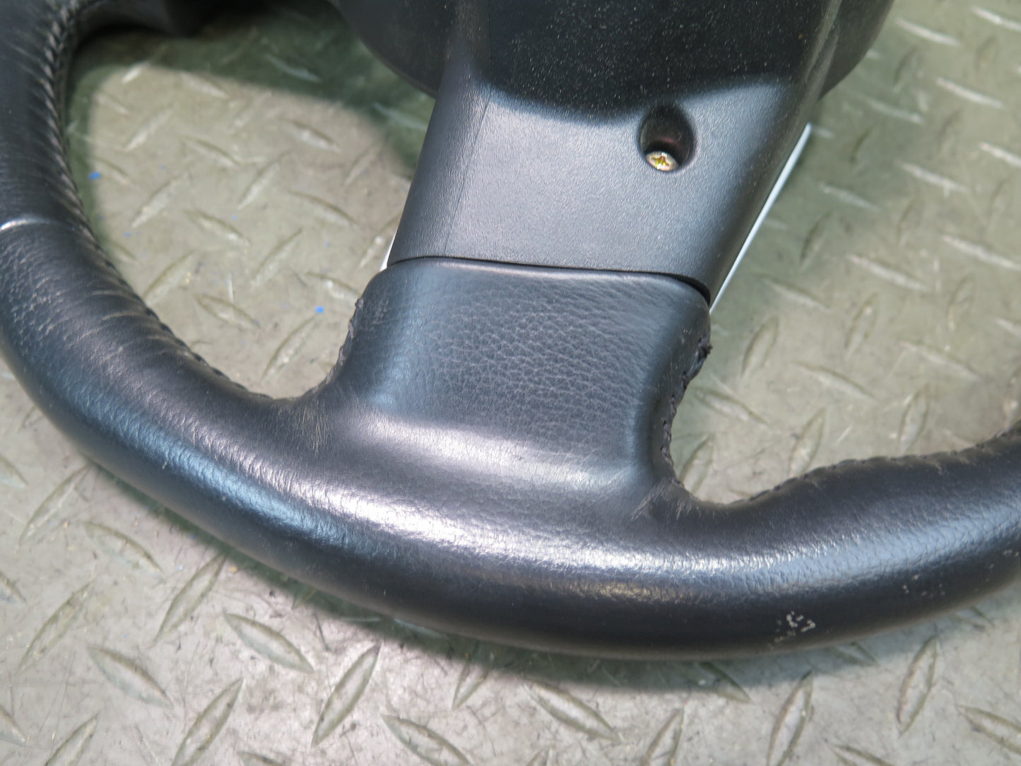 04-05 Nissan 350Z Z33 Convert Multifunction Leather Steering w Cruise Black OEM