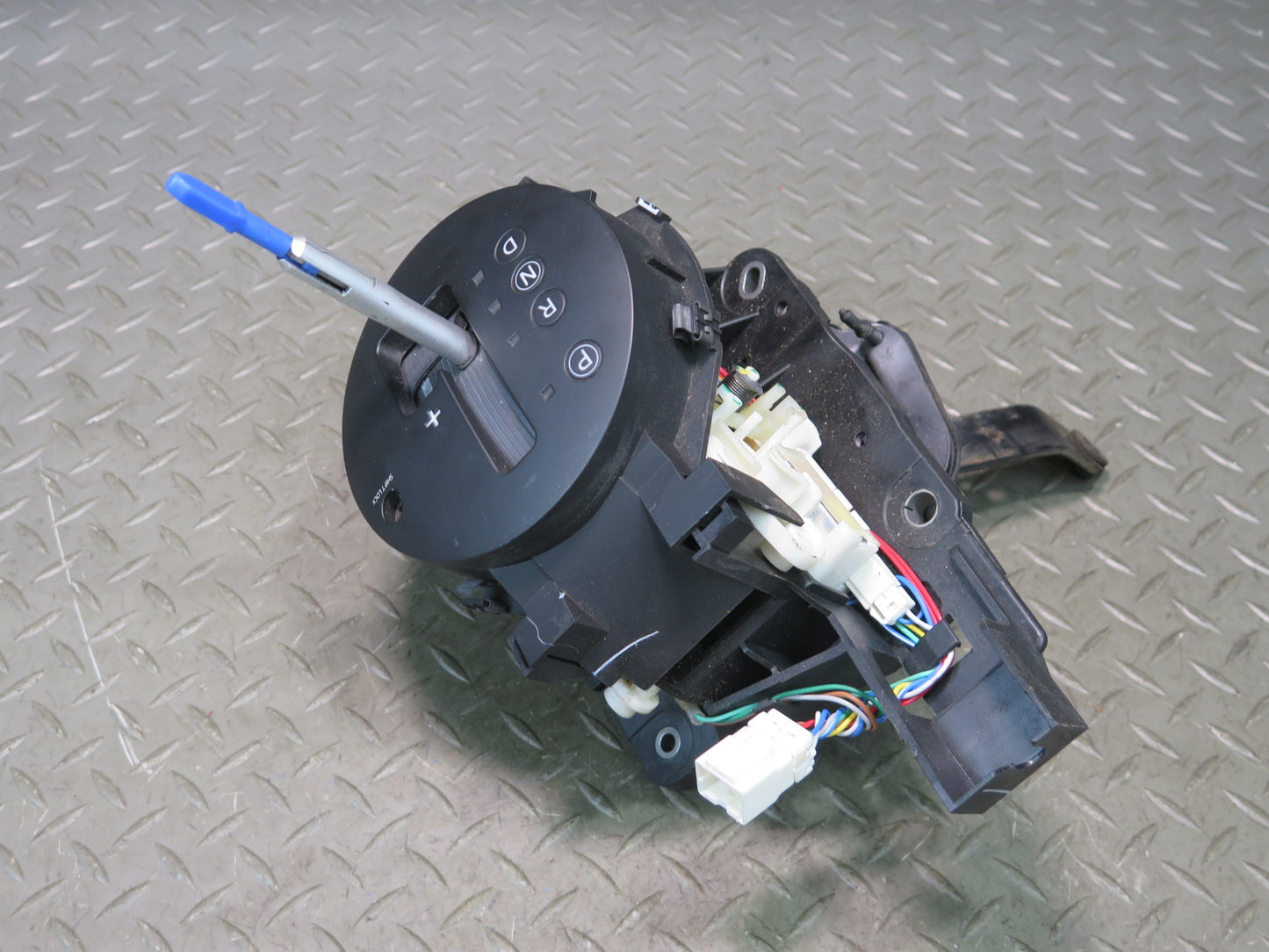 03-04 Nissan 350Z Z33 A/T Automatic Transmission Gear Shifter 35K Miles OEM