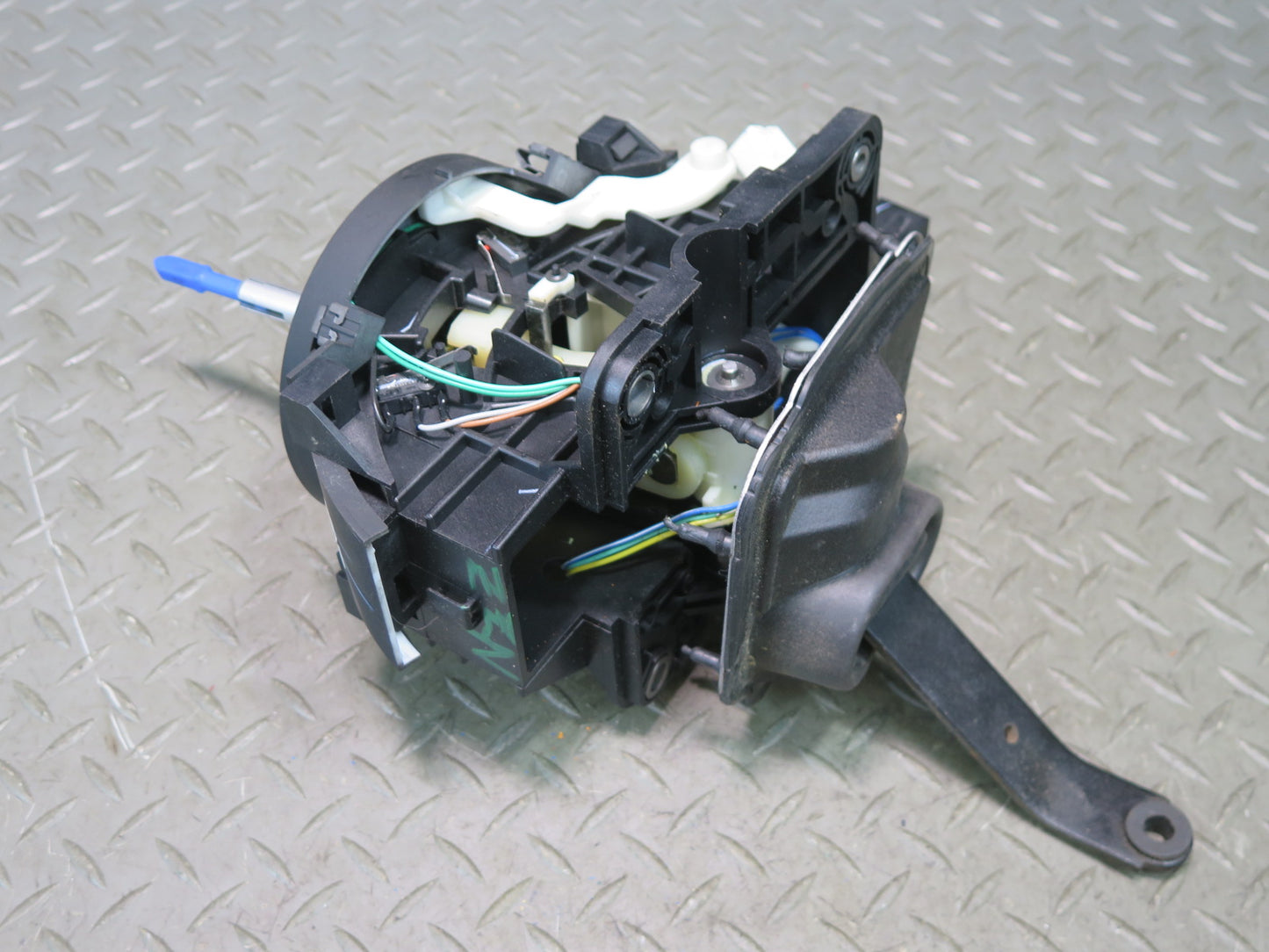03-04 Nissan 350Z Z33 A/T Automatic Transmission Gear Shifter 35K Miles OEM