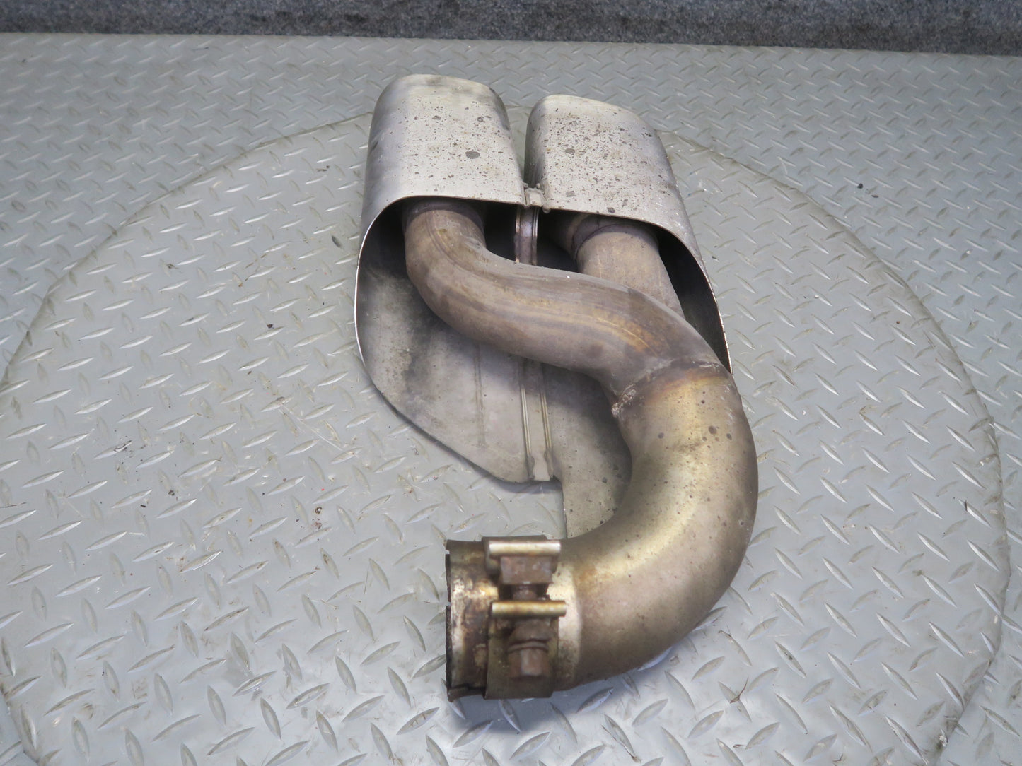 2003-2006 Porsche Cayenne 955 Turbo Rear Exhaust Muffler Tip Set of 2
