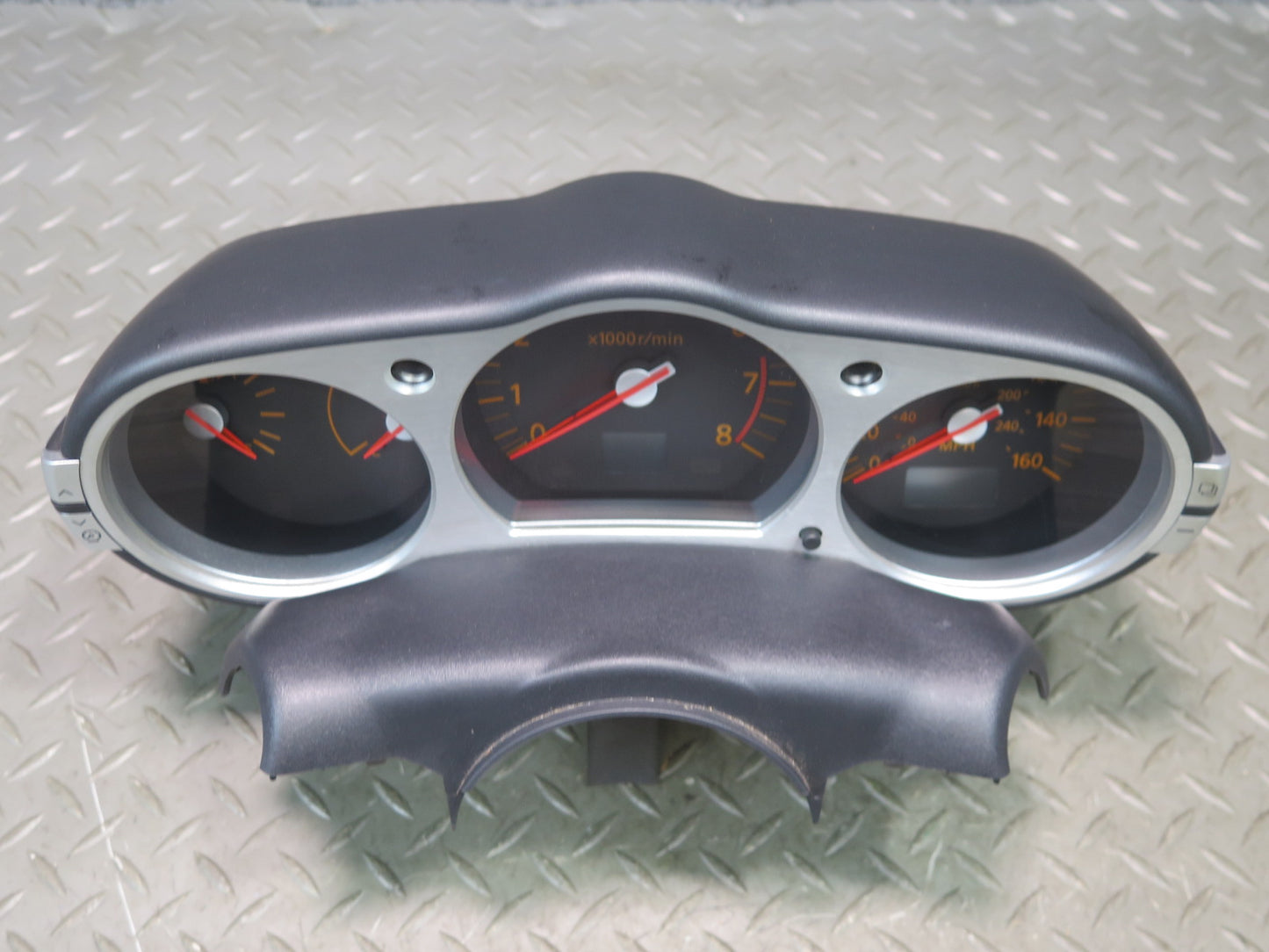 04-05 Nissan Z33 350Z Convert A/T Instrument Cluster Gauge Speedometer OEM