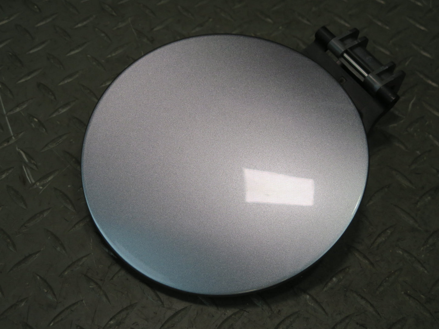 04-09 Nissan Z33 350Z Convert Fuel Tank Filler Door Lid Cover 78830-CD000 OEM