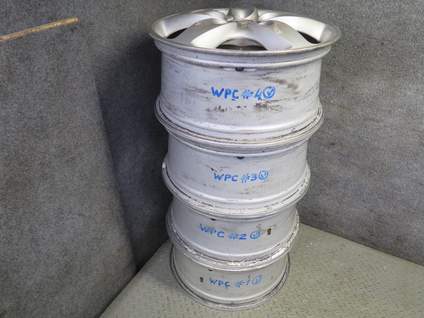 2003-2006 Porsche Cayenne 955 Set of 4 R18 18" Alloy Wheel Rim 18x8J ET57