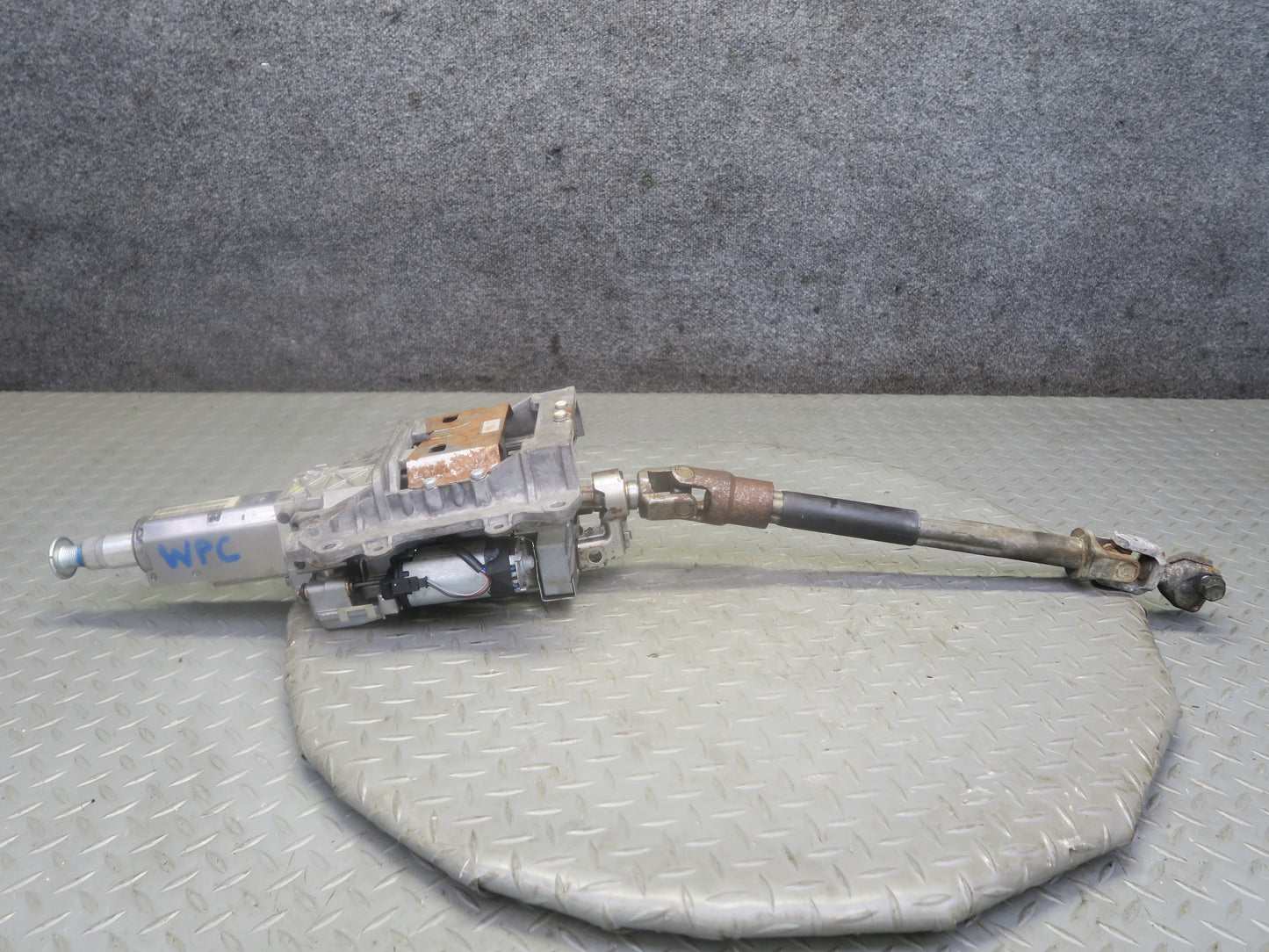 2003-2006 Porsche Cayenne 955 Steering Column Motor Assembly