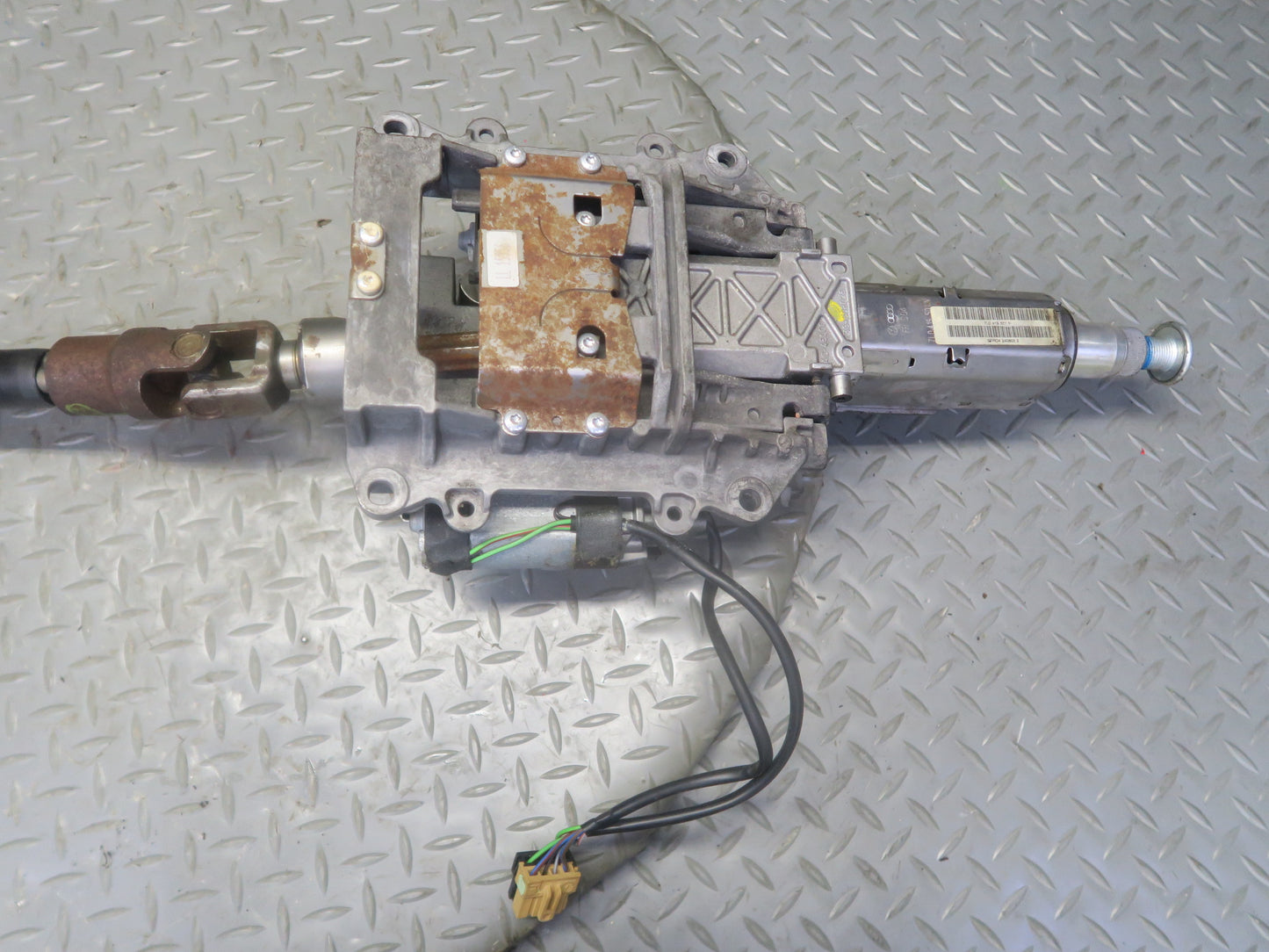 2003-2006 Porsche Cayenne 955 Steering Column Motor Assembly