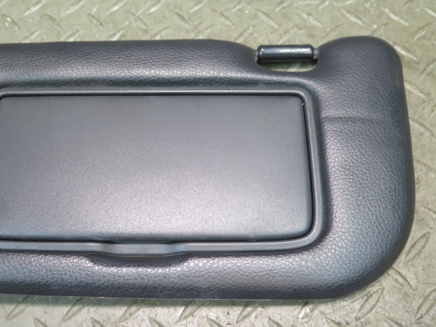 04-05 Nissan Z33 350Z Convertible Set of 2 Front Left & Right Sun Visor OEM