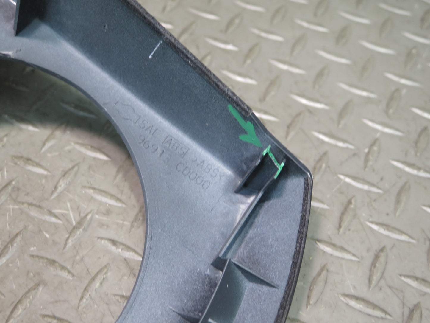 2004 Nissan Z33 350Z A/T Shifter & Climate Control Trim Cover Panel Black OEM
