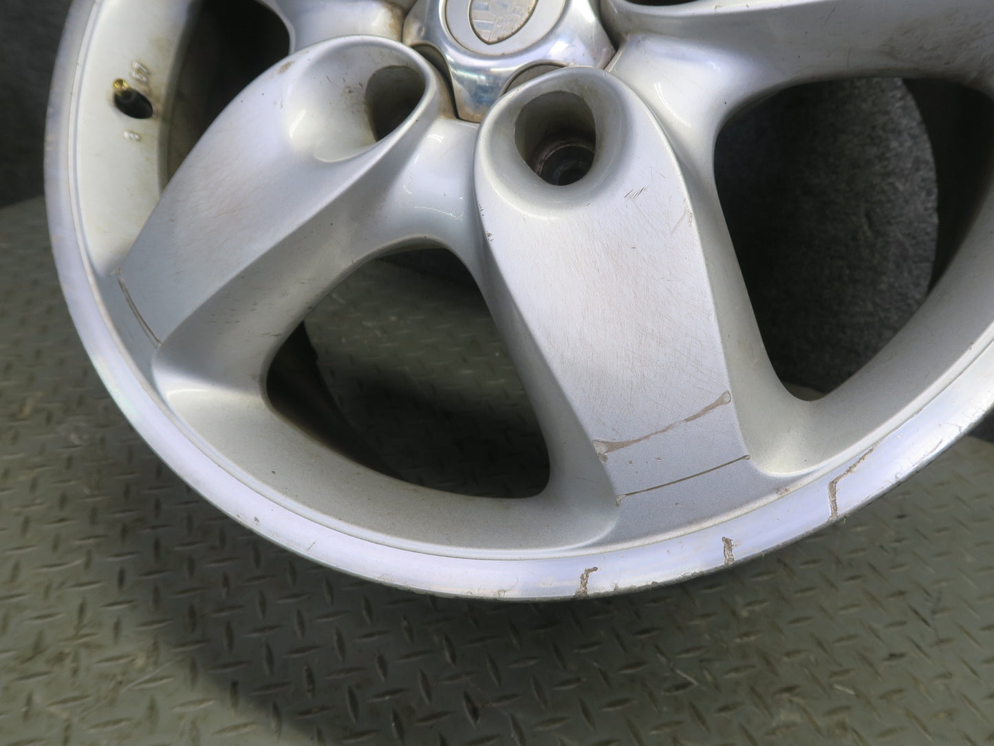 2003-2006 Porsche Cayenne 955 Set of 4 R18 18" Alloy Wheel Rim 18x8J ET57