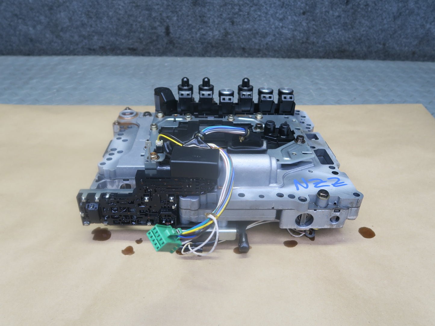 2004 Nissan 350Z RE5R05A Automatic Transmission Valve Body Mechatronic 34K OEM
