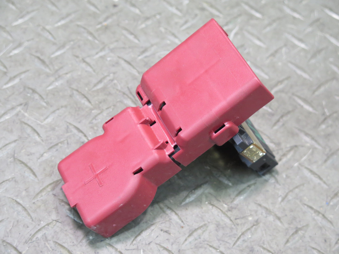 03-09 Nissan Z33 350Z Positive Battery Fusible Link Holder w Cover OEM