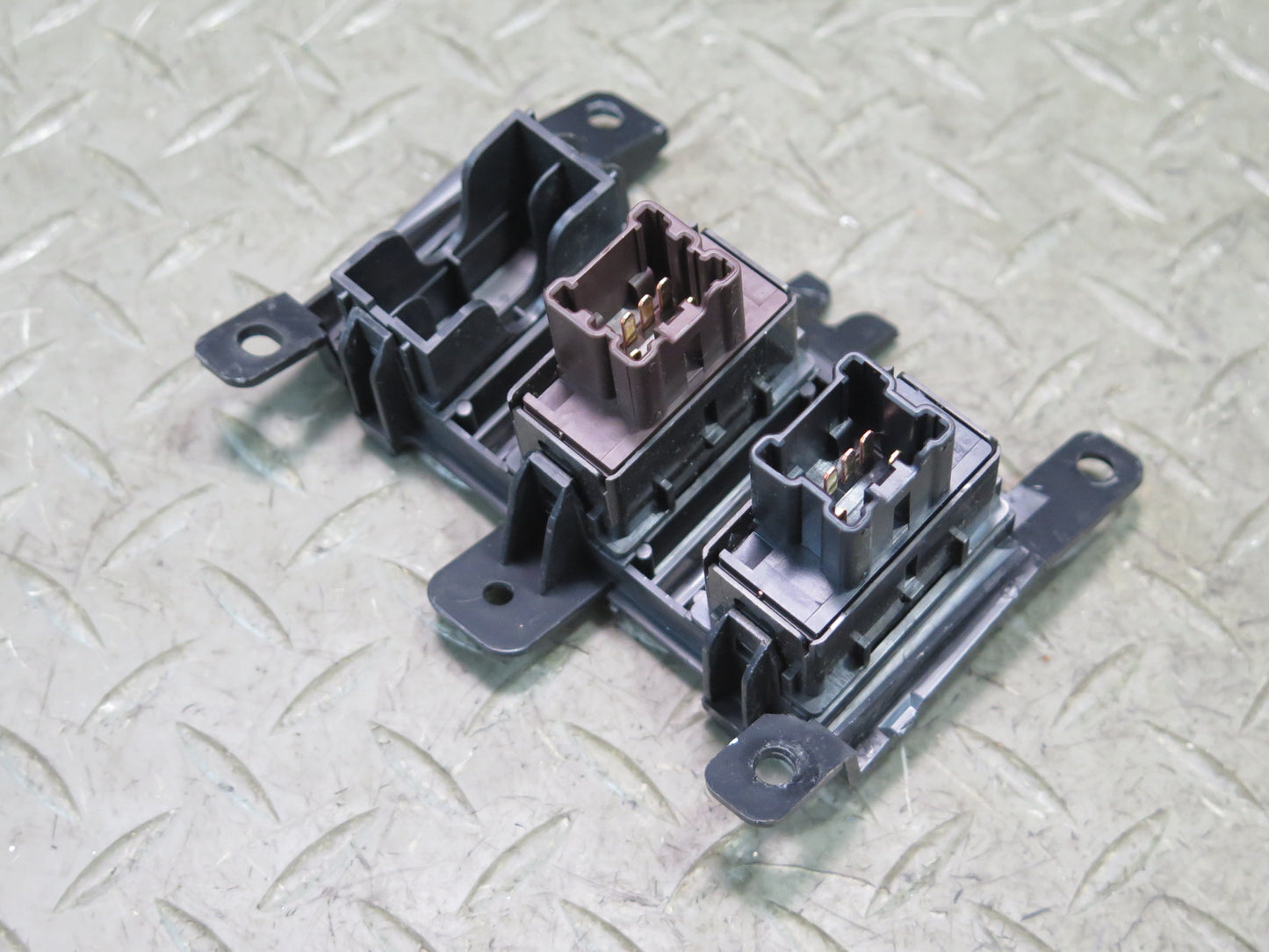 03-09 Nissan Z33 350Z Heated Seat Heater Button Switch Panel OEM