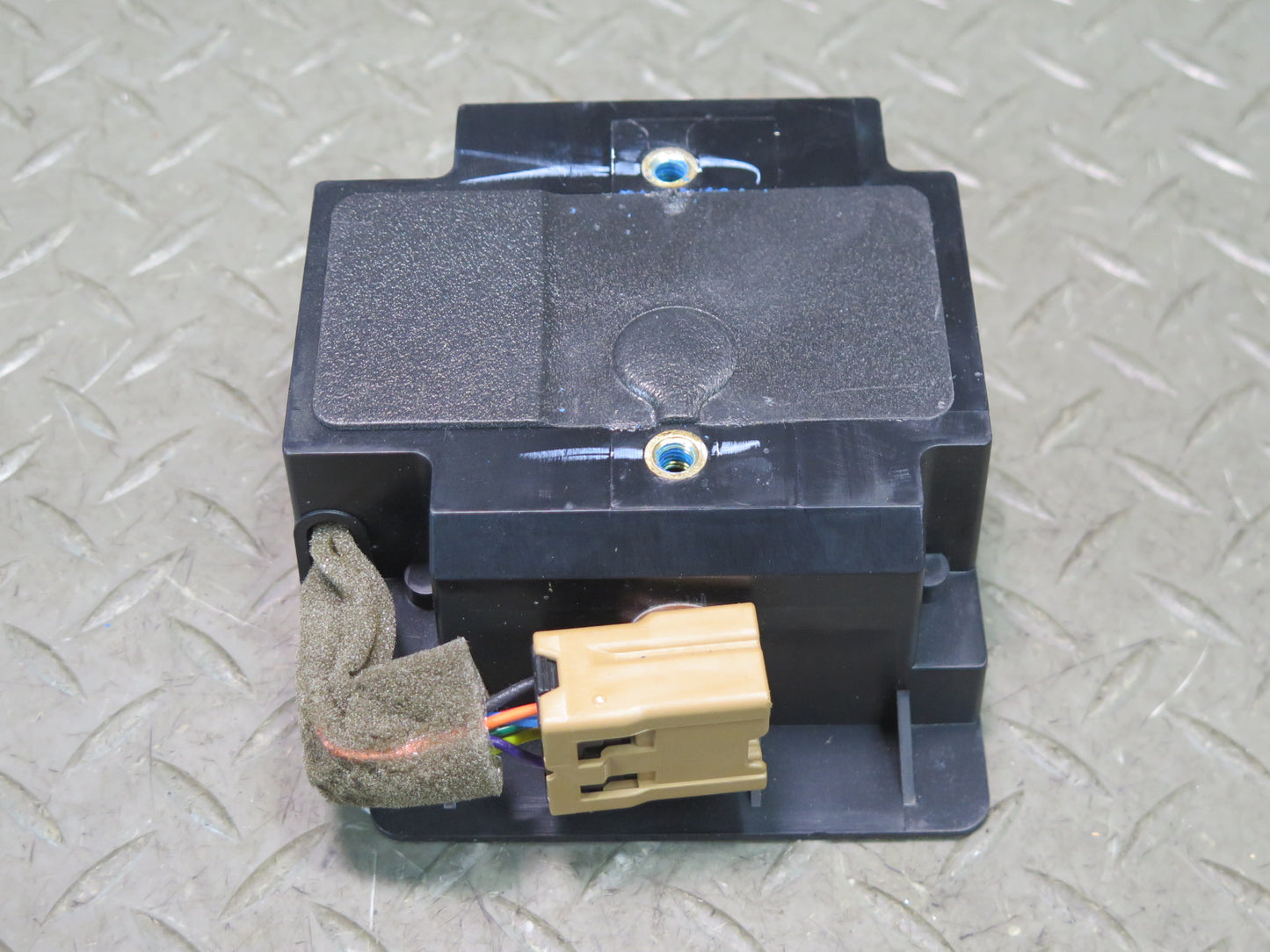03-09 Nissan Z33 350Z Bose Audio Radio Amplifier AMP 28060-CD000 OEM