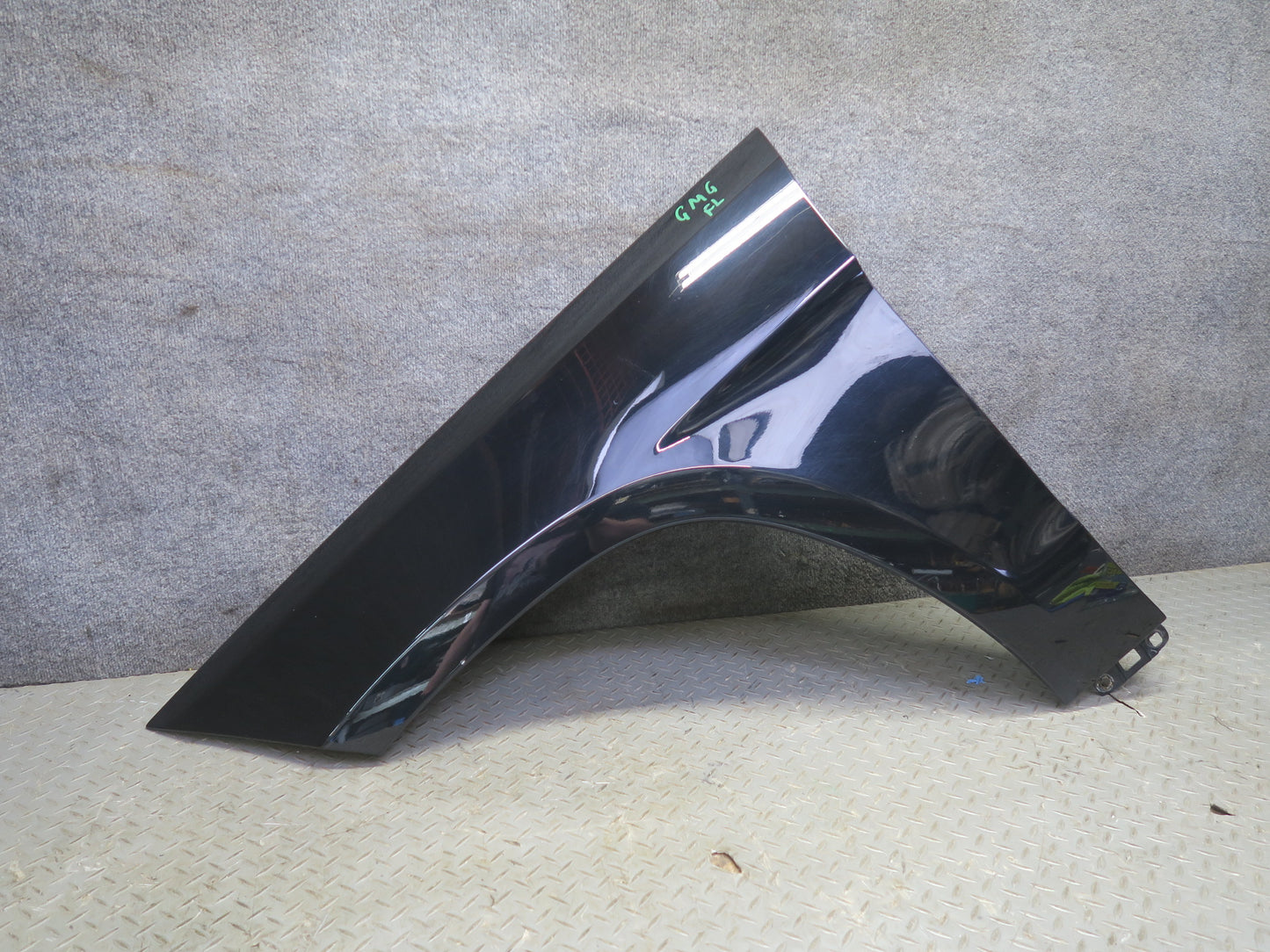 2013-2018 Mercedes X166 GLS450 Front Left Side Fender Shell Panel Black