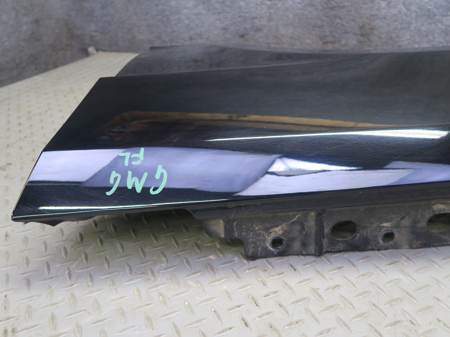 2013-2018 Mercedes X166 GLS450 Front Left Side Fender Shell Panel Black