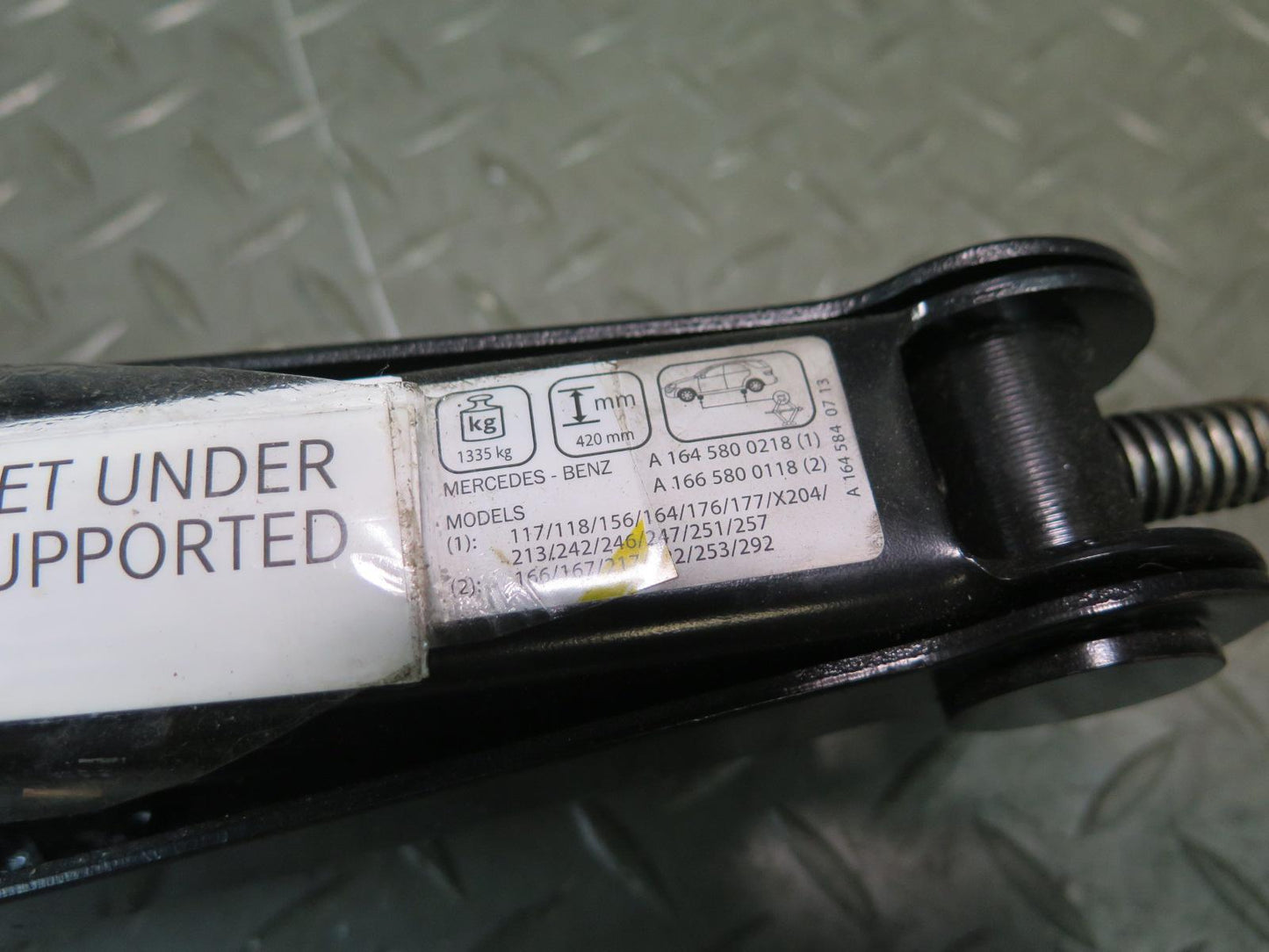 2013-2018 Mercedes X166 GLS450 Emergency Spare Tire Lift Jack Tool KIT