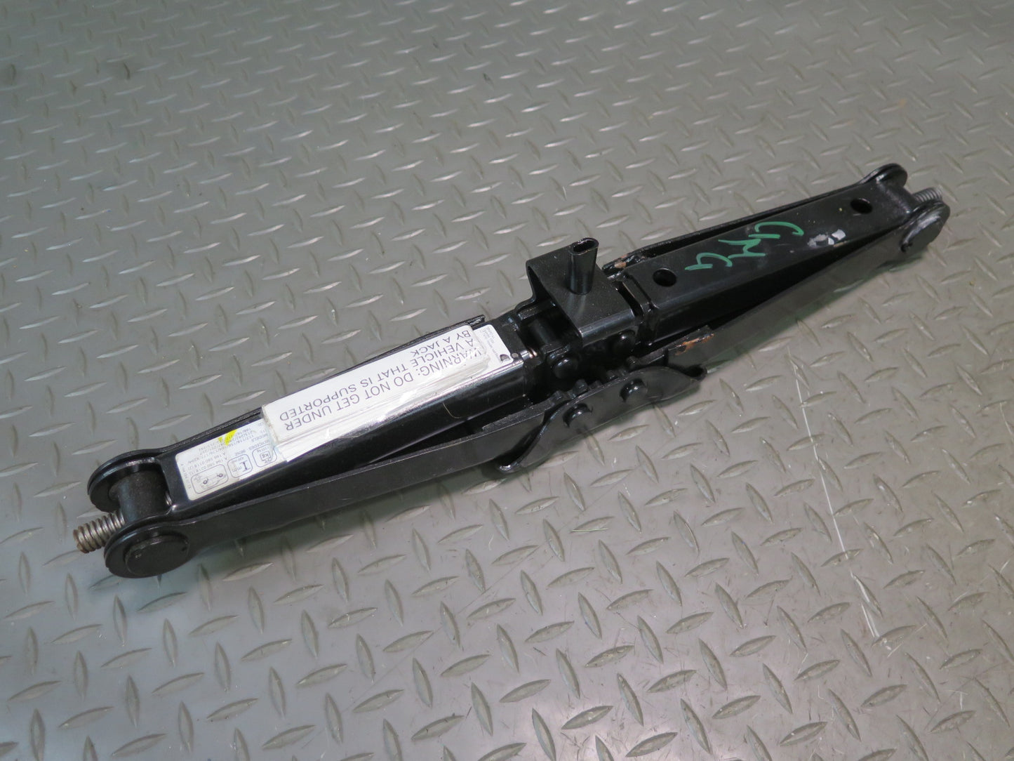 2013-2018 Mercedes X166 GLS450 Emergency Spare Tire Lift Jack Tool KIT