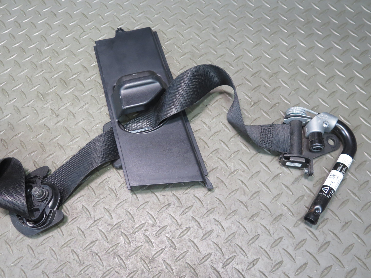 17-19 MERCEDES X166 GLS450 SET OF 2 FRONT RIGHT & LEFT SEATBELT RETRACTOR OEM