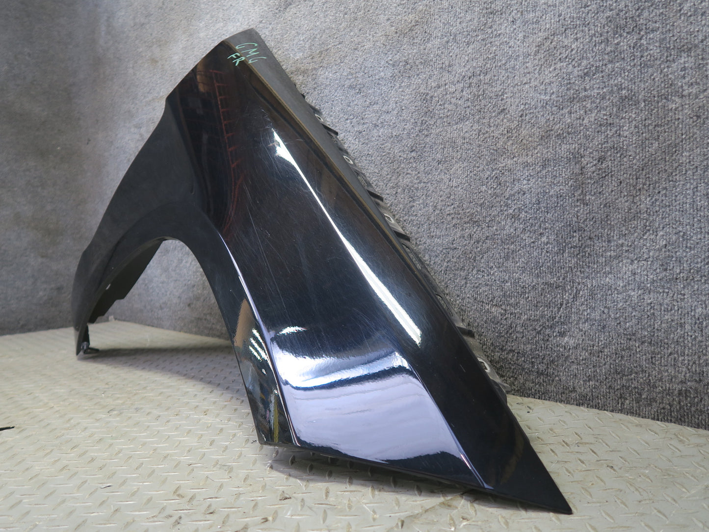 2013-2018 Mercedes X166 GLS450 Front Right Side Fender Shell Panel Black
