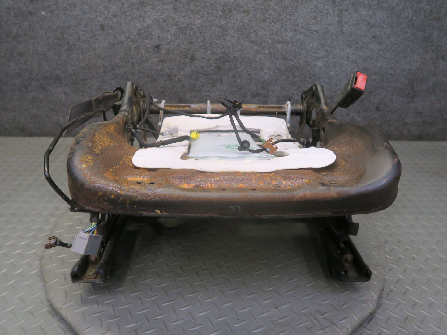 16-19 Chevrolet Camaro SS Front Right Seat Lower Frame Track Rail w Motors OEM