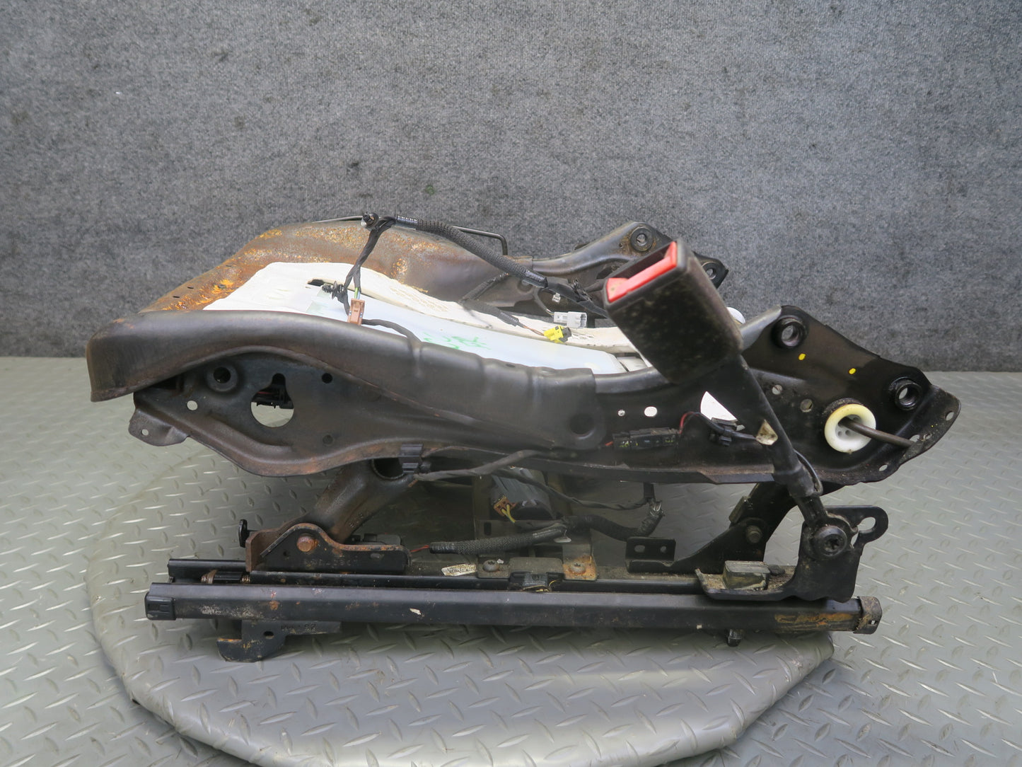 16-19 Chevrolet Camaro SS Front Right Seat Lower Frame Track Rail w Motors OEM